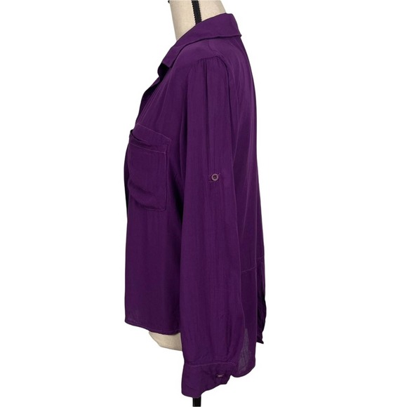 Bella Dahl Split Back Button Front Roll Tab Sleeve Purple Top Size XS - Picture 6 of 11